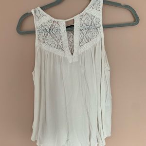 American Eagle Lace tank